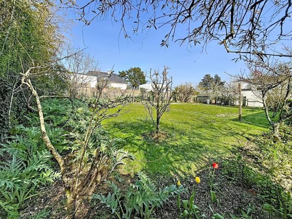 Terrain constructible - Bourg de TREILLIERES