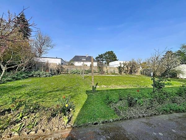 Terrain constructible - Bourg de TREILLIERES
