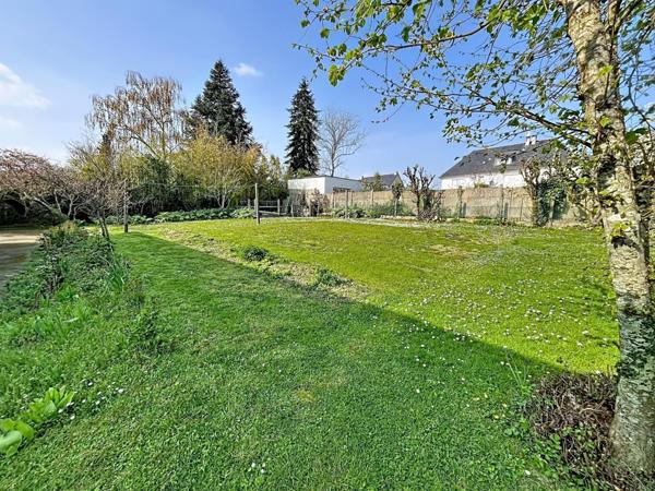 Terrain constructible - Bourg de TREILLIERES