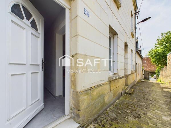 MAISON DE CHARME – BEAUX VOLUMES – DÉPENDANCES – EMPLACEMENT IDÉAL