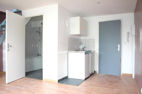 Appartement lumineux avec chambre en mezzanine