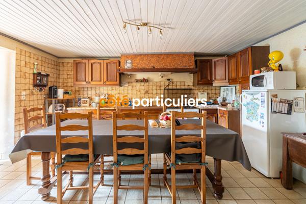 Vente Maison125 m² - 6 Pièces - MOUCHAMPS (85640)