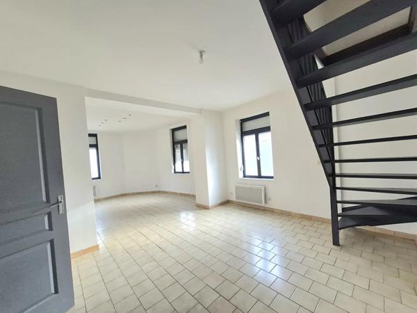 Maison à vendre 7 pièces 112.75m² Condé-sur-l'Escaut (59163)