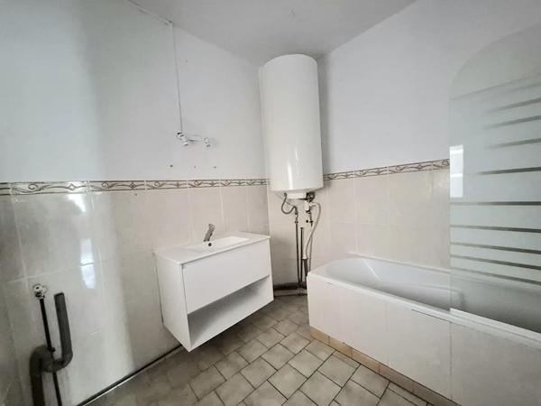 Maison à vendre 7 pièces 112.75m² Condé-sur-l'Escaut (59163)
