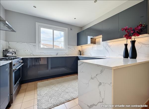 A VENDRE - MURET Secteur Barry - Maison T7 d'environ 196.37 m² avec piscine et garage