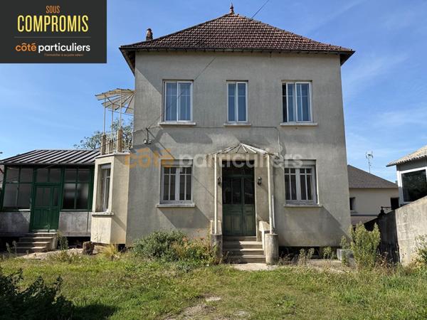 Vente Maison110 m² - 6 Pièces - LAVAL (53000)