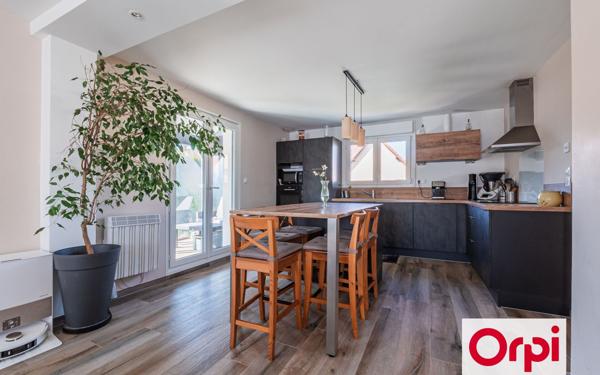 Maison à vendre    5 pièces •  Stutzheim-Offenheim
