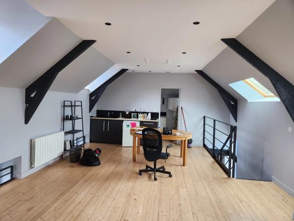 Local/bureau/commerce à vendre LOUDEAC (22)
