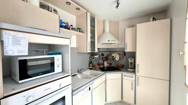 EXCLUSIVITÉ Appartement 2 pieces lumineux avec balcon, ascenseur et tennis