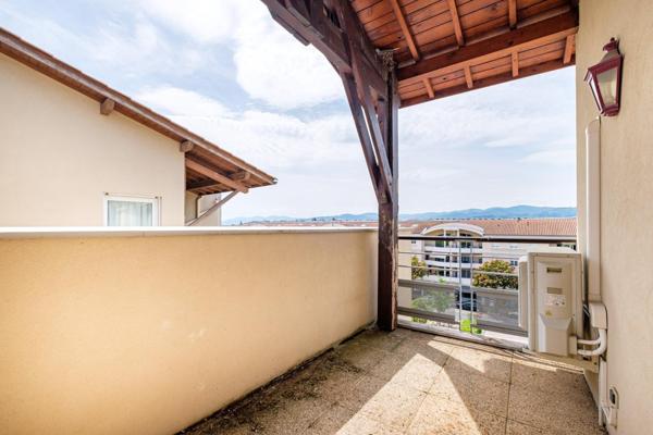 Appartement à CRAPONNE, 69290 - 3 pièces 89m²