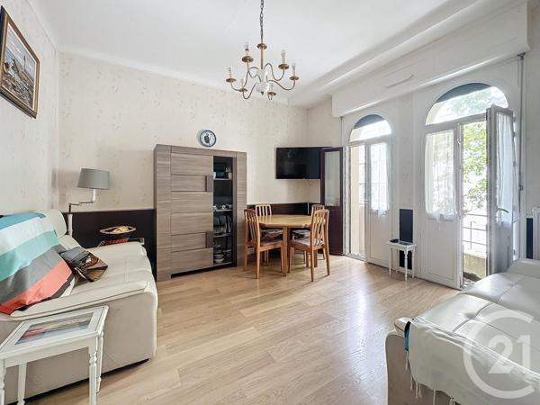 Appartement T3 à vendre  3 pièces - 49,05 m2 ARCACHON - 33