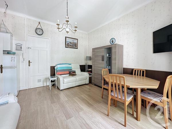 Appartement T3 à vendre  3 pièces - 49,05 m2 ARCACHON - 33