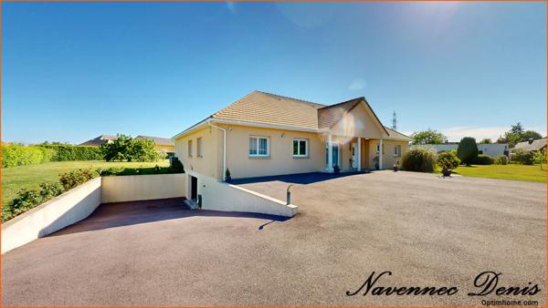 Plain-pied récent de 215 m² – Volumes rares, 4 chambres, sous-sol complet – Proche A13