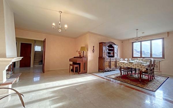 Maison à vendre    3 pièces • 120 m2 Gometz-le-Châtel