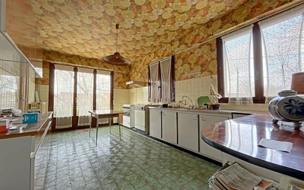 Maison à vendre    3 pièces • 120 m2 Gometz-le-Châtel