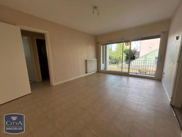 Appartement à louer 2 pièces 55.59m² Brive-la-Gaillarde (19100)
