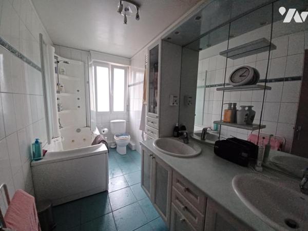 Vente local commercial et appartement