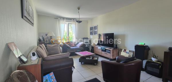 Vente
                Maison95 m² - 5 Pièces -
                    QUEVEN (56530)