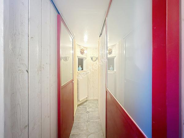 Nantes Tortière - Maison de ville 95m², 2 chambres, cour et sous-sol