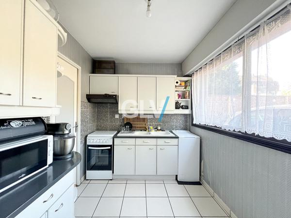 Appartement Roubaix 2 pièces 48 m2 + parking , Roubaix