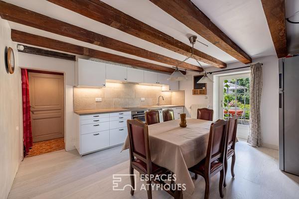 Ancien corps de ferme en pierre avec appartement indépendant