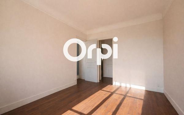 Appartement à vendre    2 pièces •  Asnières-sur-Seine