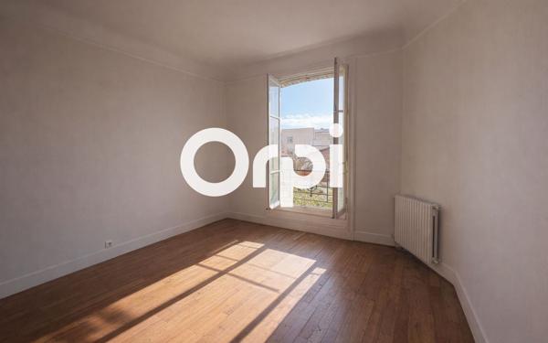 Appartement à vendre    2 pièces •  Asnières-sur-Seine