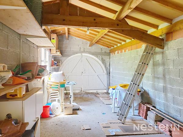 A Vendre Maison de 131 m² habitable de plain-pied avec garage et jardin dans un hameau