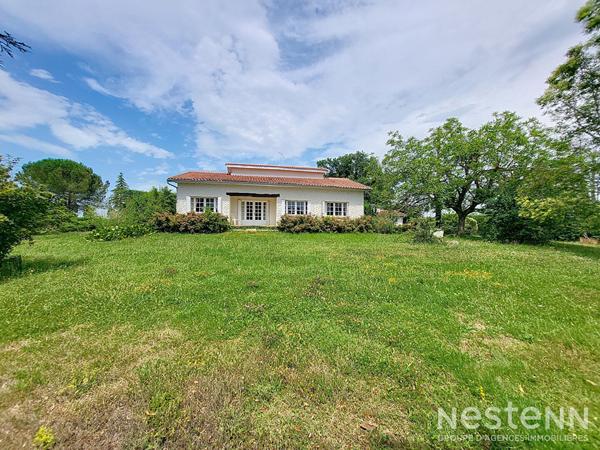 A Vendre Maison de 131 m² habitable de plain-pied avec garage et jardin dans un hameau