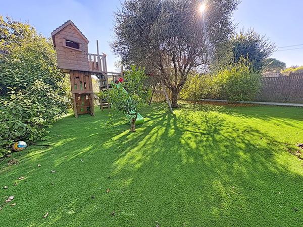 Maison T4 de 165 m² + Appartement Indépendant T2 Peymeinade Centre-Ville