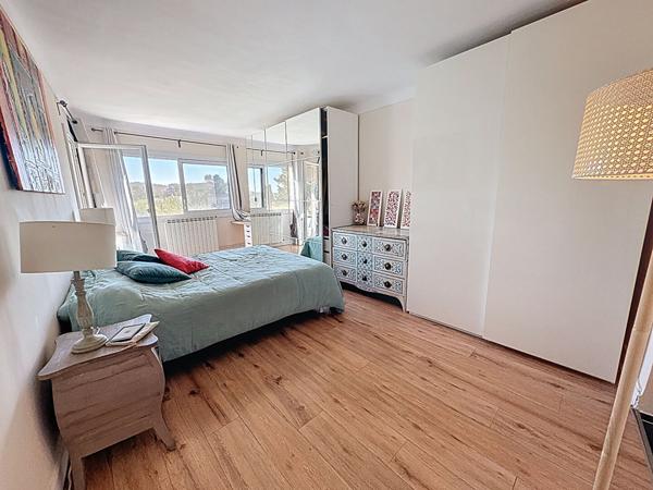 Maison T4 de 165 m² + Appartement Indépendant T2 Peymeinade Centre-Ville