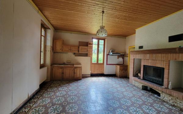 Maison à vendre    5 pièces •  Moissac