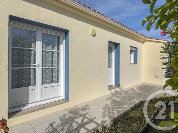 Maison à vendre  5 pièces - 114,06 m 2   OLONNE SUR MER  - 85