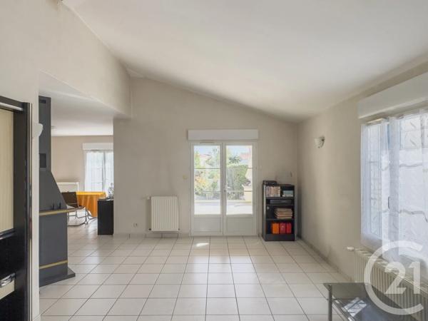 Maison à vendre  5 pièces - 114,06 m 2   OLONNE SUR MER  - 85
