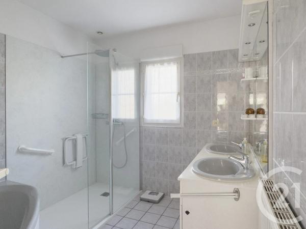 Maison à vendre  5 pièces - 114,06 m 2   OLONNE SUR MER  - 85