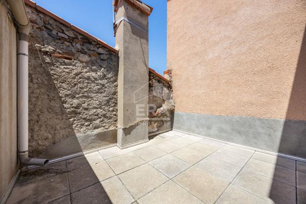 A VENDRE- BANYULS DELS ASPRES- MAISON A RENOVER ENTIEREMENT 193m2