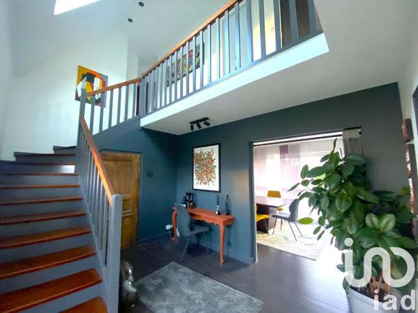 Maison traditionnelle 7 pièces de 120 m² à Bonsecours (76240)