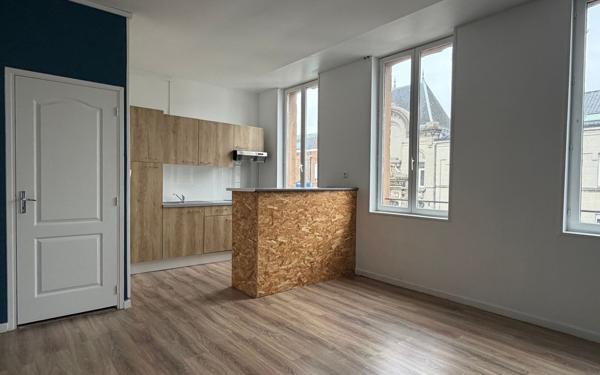 Appartement à louer    2 pièces • 38 m2 Anzin