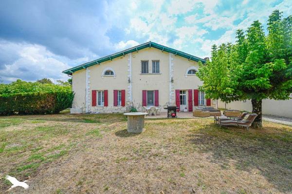 Maison à vendre |  Marcheprime |  8 pièces | 249 m²