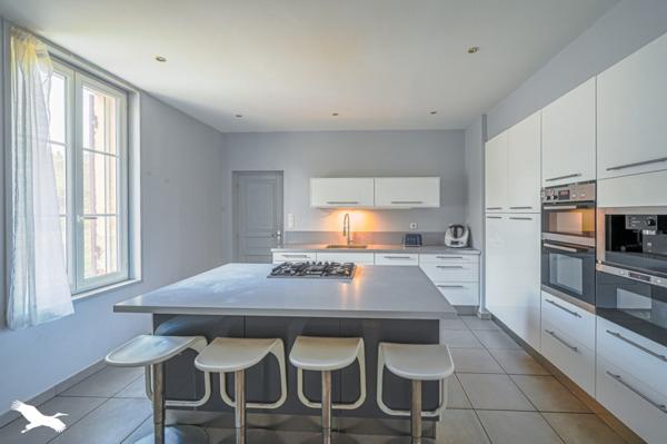 Maison à vendre |  Marcheprime |  8 pièces | 249 m²