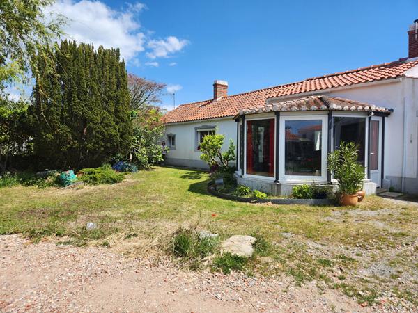 Maison L Epine entre le centre et la plage de la Martinière
