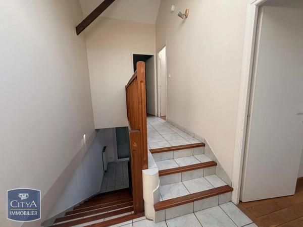 Maison à louer 4 pièces 78.17m² Villefranche-sur-Saône (69400)