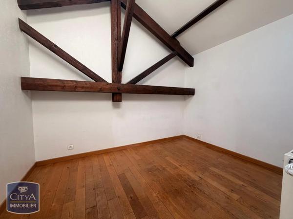 Maison à louer 4 pièces 78.17m² Villefranche-sur-Saône (69400)
