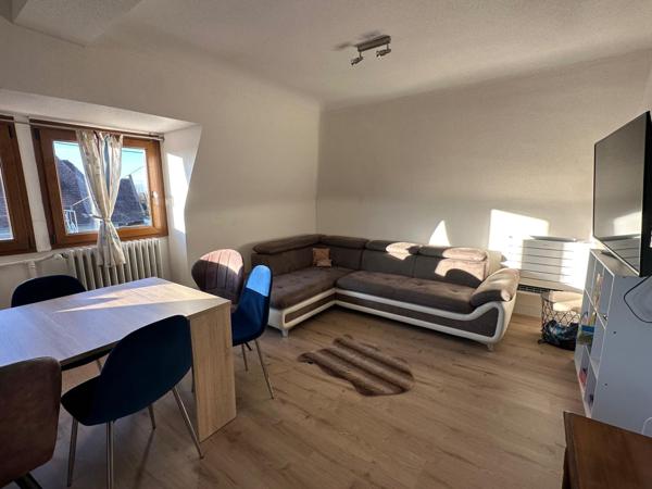 IMMEUBLE de 330 m²  - 2 APPARTEMENTS & 1 LOCAL PRO