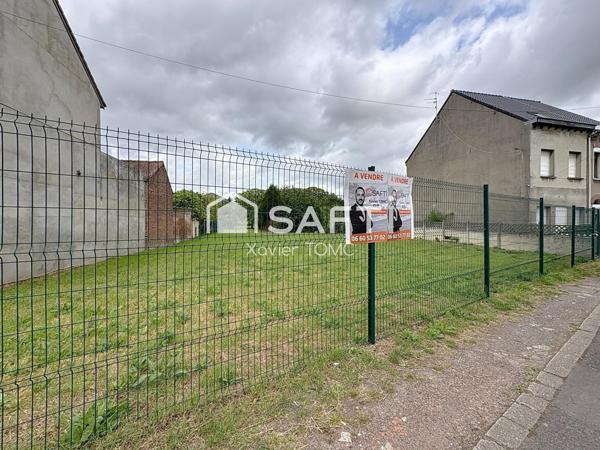 A VENDRE TERRAIN A BÂTIR