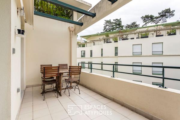 Appartement avec terrasse et triple garage