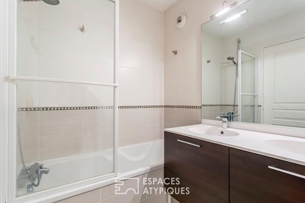 Appartement avec terrasse et triple garage