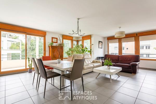 Appartement avec terrasse et triple garage