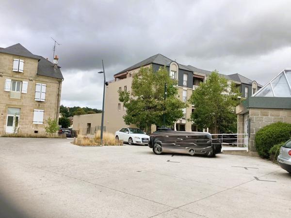 Local Commercial Plein Centre d Ville Malemort 295m2 Parking Malemort sur correze