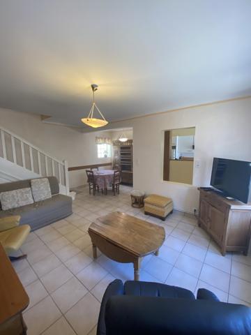 A LOUER MAISON SENE